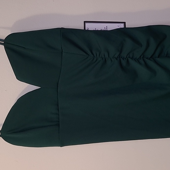 Emerald Sundae Green Asymmetrical Ruched Maxi Dress - Picture 3 of 9